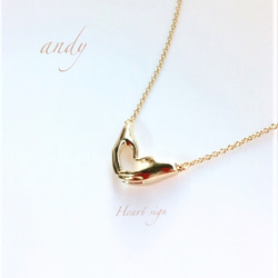 Heart Sigh Motif Gold Necklace 3枚目の画像