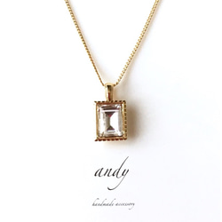 Swarovski Crystal Squar Gold Necklace 5枚目の画像