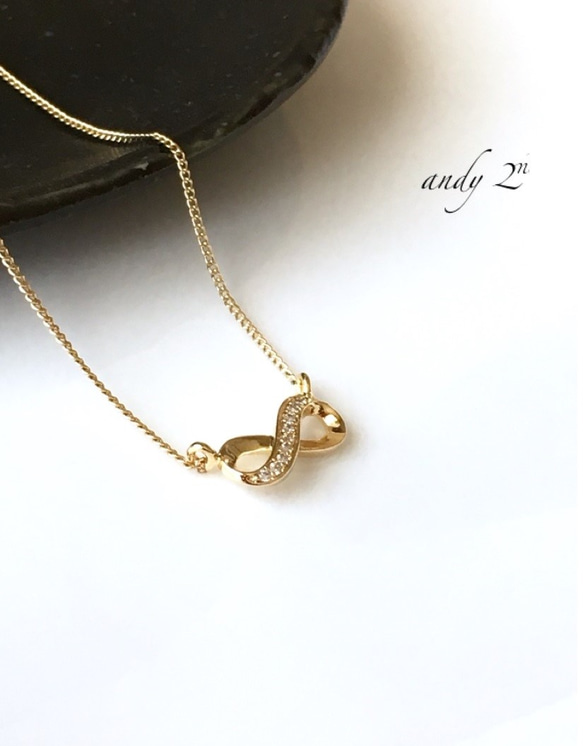 Infinitfy Cz Motif Gold Necklace 4枚目の画像