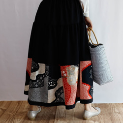 Kimono HAREGI Skirt Long -Using Vintage Kimono Fabrics 第10張的照片