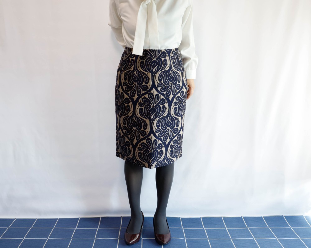 『再販x25』コベントガーデン グレー　-ダマスク柄のハンサム タイトスカート