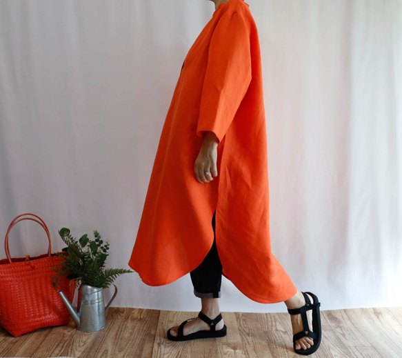 やわらかリネン オレンジ ロングスキッパー シャツドレス　 8枚目の画像
