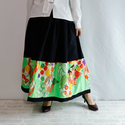 已售出 HAREGI SKIRT - Flare skirt using vintage kimono fabric [long 第4張的照片