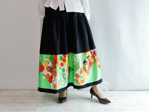 Sold HAREGI SKIRT -ビンテージの着物地を使ったフレアスカート [ロング] 着物リメイク １点物 6枚目の画像