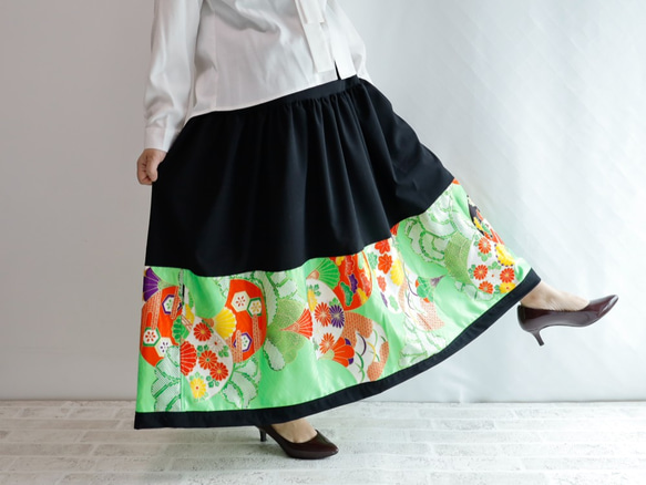 已售出 HAREGI SKIRT - Flare skirt using vintage kimono fabric [long 第8張的照片