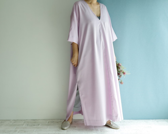 Spring Lavender Maxi Kaftan Dress 2WAY 層層疊疊的搭配 畢竟一年四季都會活躍 第2張的照片