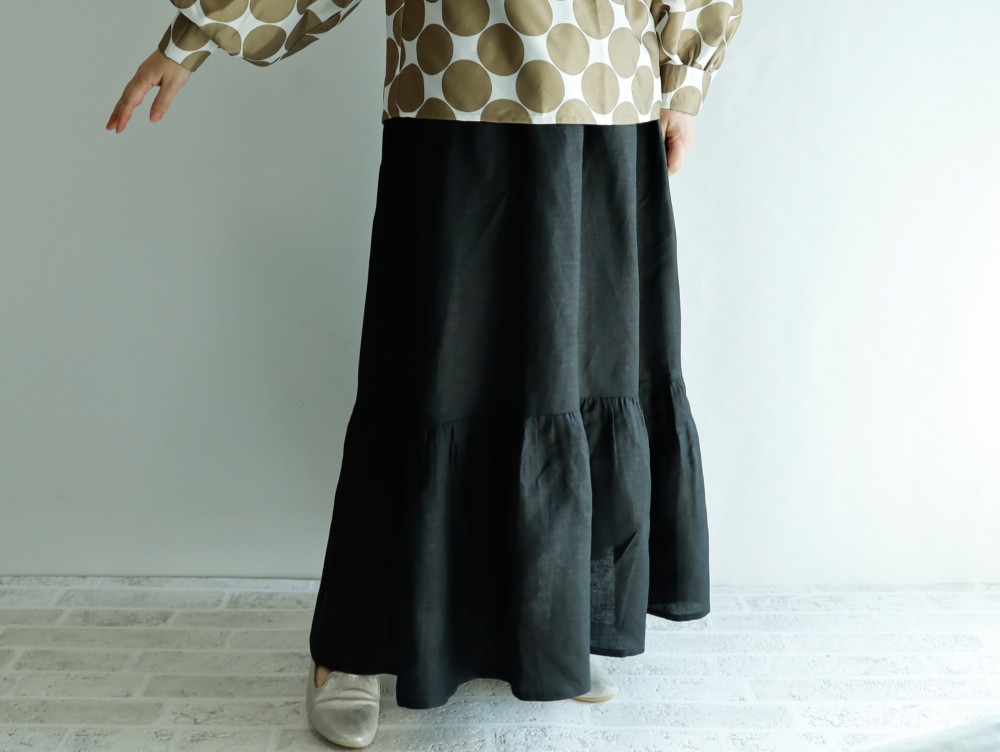 「春夏ブラック」ティアードスカート ブラックリネン 入学式 卒業式 セレモニー オフィス パーティ 結婚式