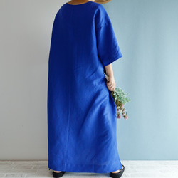 柔軟亞麻寶藍色長罩衫裙 2WAY 分層協調 第4張的照片
