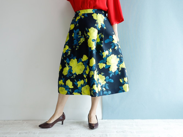 Midi Length 70cm European Rose Yellow Kimagure Collection 中長裙 第5張的照片