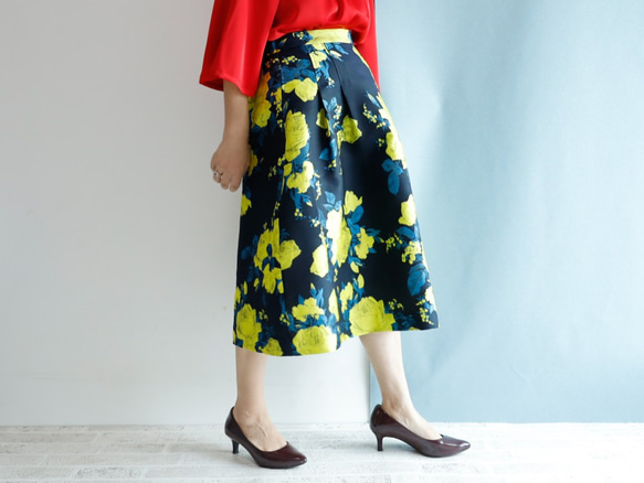 Midi Length 70cm European Rose Yellow Kimagure Collection 中長裙 第7張的照片