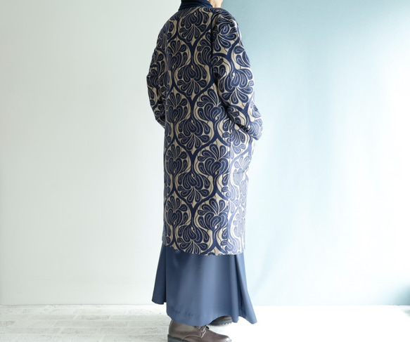 Kimagure 系列 - Covent Garden 灰色錦緞超大外套“免運費” 第9張的照片
