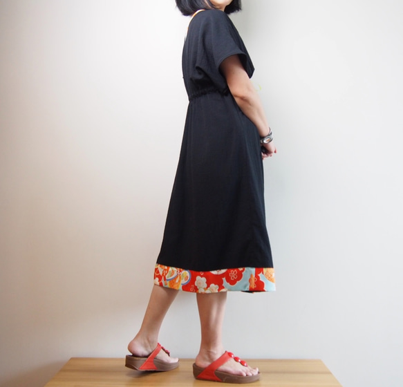 OKINAWA DRESS -LITTLE BLACK DRESS WITH UPCYCLED  KIMONO 第6張的照片