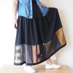 Kimono Patch-worked Skirt Long -Using Vintage Kimono Fabrics 第1張的照片