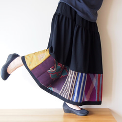 Kimono Patch-worked Skirt Long -Using Vintage Kimono Fabrics 第3張的照片