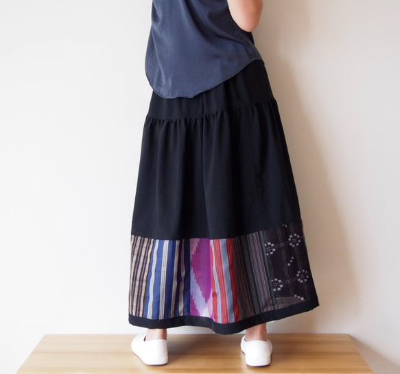 Kimono Patch-worked Skirt Long -Using Vintage Kimono Fabrics 第5張的照片