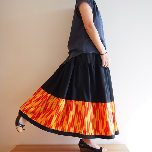 HAREGI SKIRT -ヴィンテージの着物地を使ったフレアスカート [ロング] 5枚目の画像