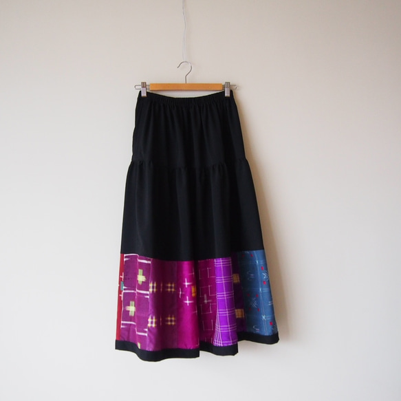 Kimono HAREGI Skirt Long -Using Vintage Kimono Fabrics 第10張的照片