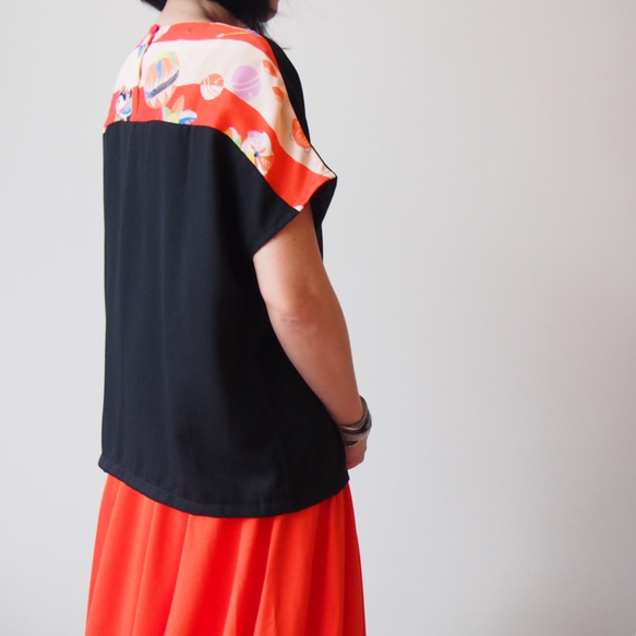 KIMONO TOP -KATE Using vintage kimono fabric. 第4張的照片