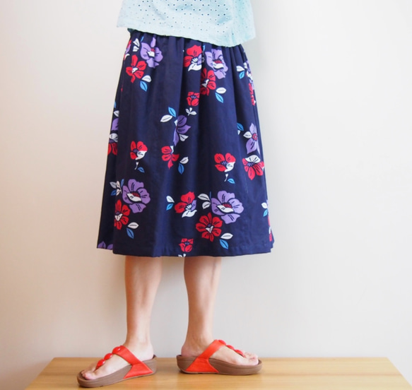 OKINAWA SKIRT MIDI  -upcycled from unused summer KIMONO 第2張的照片