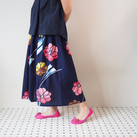 OKINAWA SKIRT LONG  -upcycled from unused summer KIMONO 第2張的照片