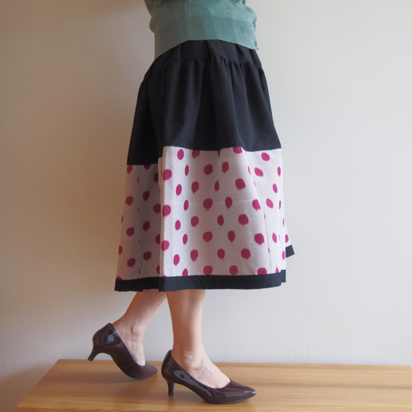 Kimono HAREGI Skirt Long -Using Vintage Kimono Fabrics 第1張的照片