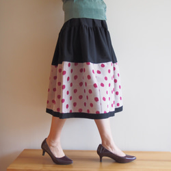 Kimono HAREGI Skirt Long -Using Vintage Kimono Fabrics 第5張的照片