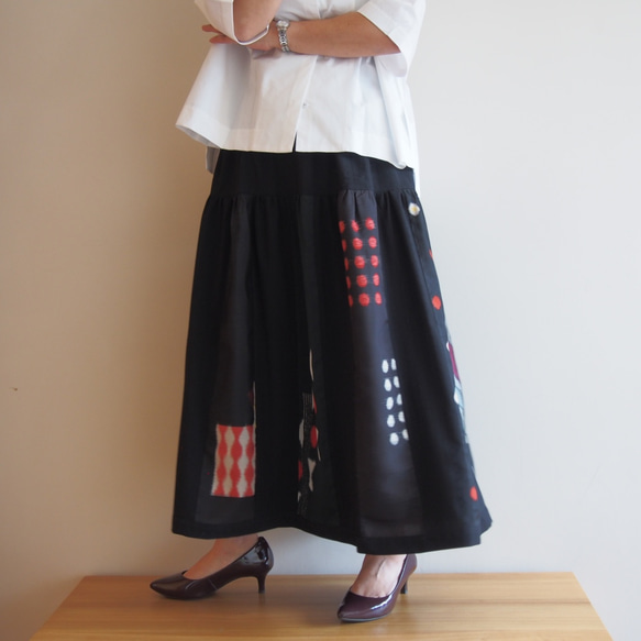 Kimono HAREGI Skirt Long -Using Vintage Kimono Fabrics 第7張的照片