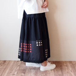 HAREGI SKIRT -ヴィンテージの銘仙の着物地を使ったフレアスカート [ロング] 4枚目の画像