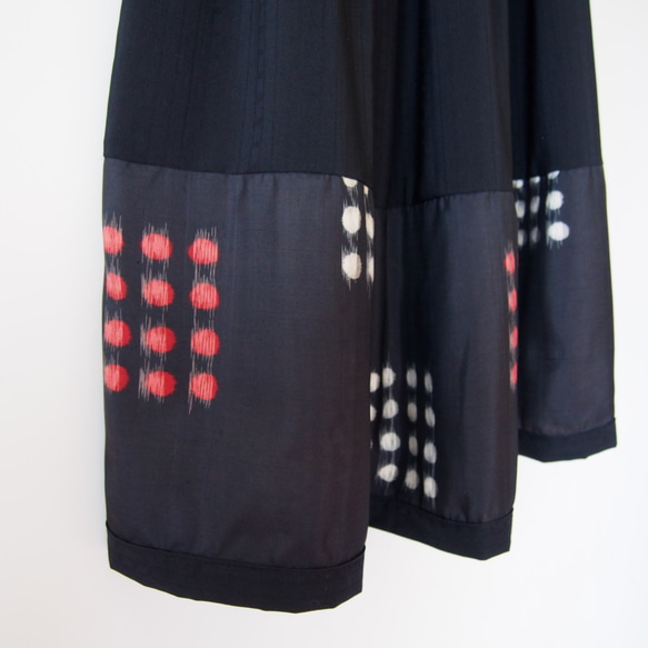 Kimono HAREGI Skirt Long -Using Vintage Kimono Fabrics 第9張的照片