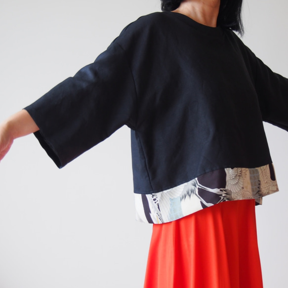 KIMONO TOP -Over sized top with up cycled vintage Kimono 第4張的照片