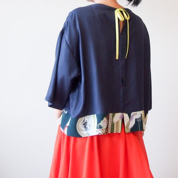 KIMONO TOP -Over sized top with up cycled vintage Kimono 第9張的照片