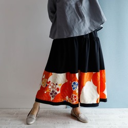 Kimono HAREGI Skirt Long -Using Vintage Kimono Fabrics 第9張的照片