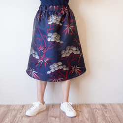 SOLD『再販』KABUKI Skirt -キモノチックな柄の台形スカート 4枚目の画像