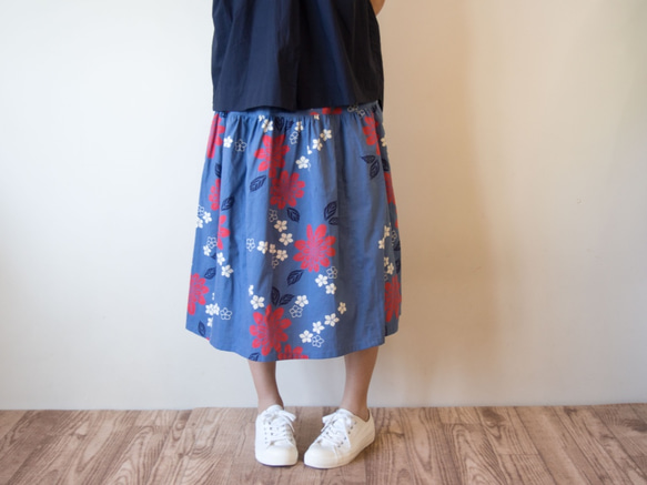 OKINAWA SKIRT MIDI  -upcycled from unused summer KIMONO 第2張的照片