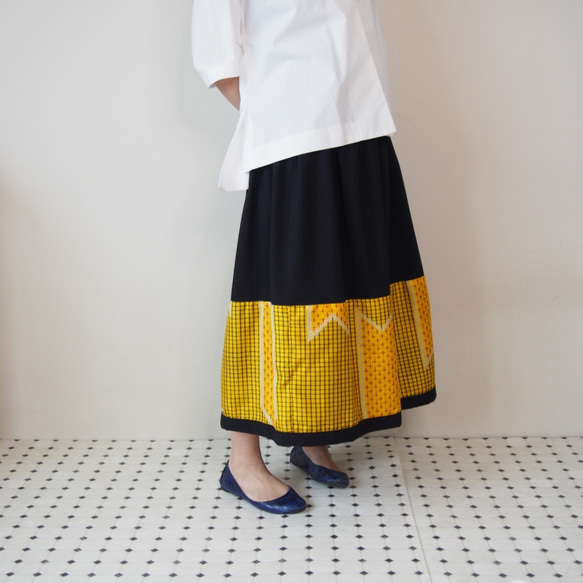 Kimono HAREGI Skirt Long -Using Vintage Kimono Fabrics 第3張的照片