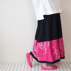 HAREGI SKIRT -ヴィンテージの銘仙の着物地を使ったフレアスカート [ロング/ピンク]　「送料無料」 1枚目の画像