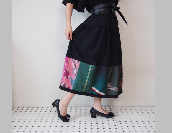 Kimono HAREGI Skirt Long -Using Vintage Kimono Fabrics 第2張的照片