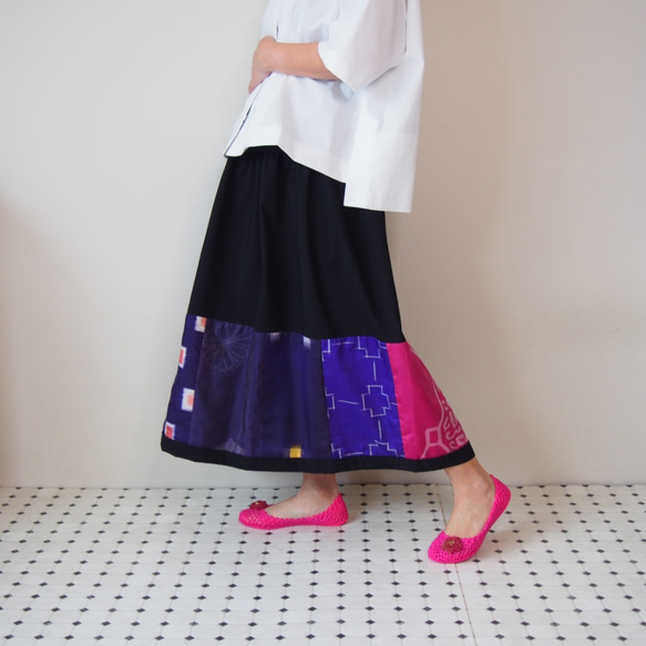 Kimono HAREGI Skirt Long -Using Vintage Kimono Fabrics 第8張的照片