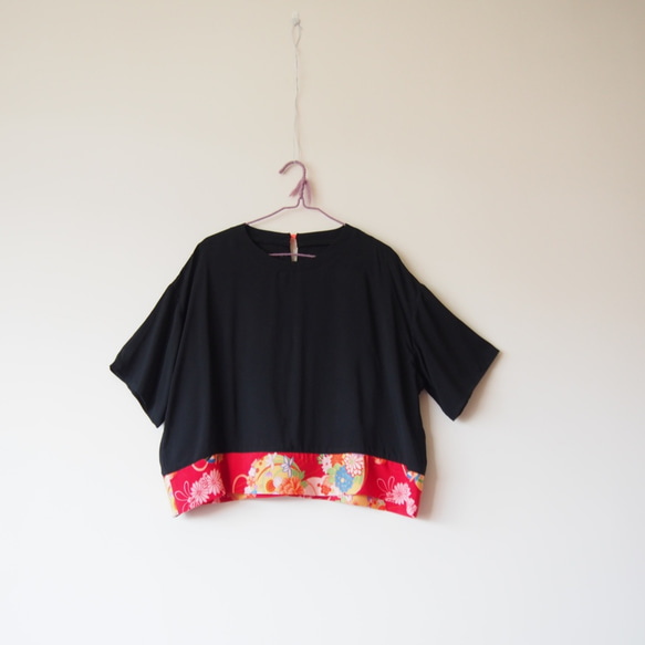 KIMONO TOP -Over sized top with up cycled vintage Kimono 第7張的照片