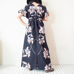 OKINAWA DRESS　MAXI  -黒地に花柄の浴衣地を使ったドレス ラスト１枚です。 6枚目の画像
