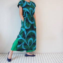 AODAI DRESS -MAXI dress using YUKATA(Summer KIMONO) fabric 第1張的照片