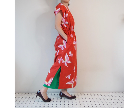 AODAI DRESS -MAXI dress using YUKATA(Summer KIMONO) fabric 第1張的照片