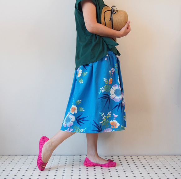 OKINAWA SKIRT MIDI  -upcycled from unused summer KIMONO 第1張的照片