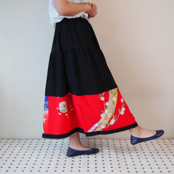 SOLD HAREGI SKIRT -ヴィンテージの着物地を使ったフレアスカート [ロング] 2枚目の画像