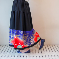 SOLD HAREGI SKIRT -ヴィンテージの着物地を使ったフレアスカート [ロング] 4枚目の画像