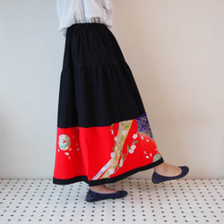 Kimono HAREGI Skirt Long -Using Vintage Kimono Fabrics 第8張的照片