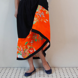 Kimono HAREGI Skirt Long -Using Vintage Kimono Fabrics 第5張的照片