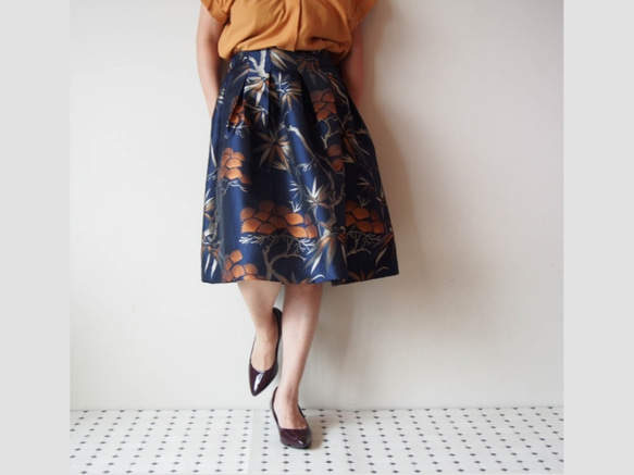 KABUKI Skirt -with KIMONO inspired woven fabric 第8張的照片