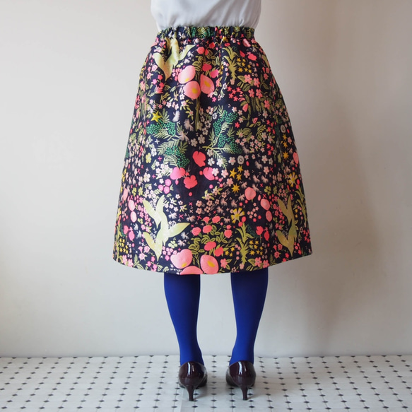Kimagure系列 - 瘋狂編織圖案裙擺有點設計差異 第8張的照片