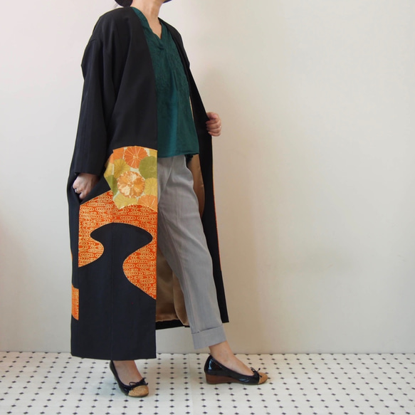 KIMONO Long Jacket -upcycled from Vintage Kimono 第3張的照片